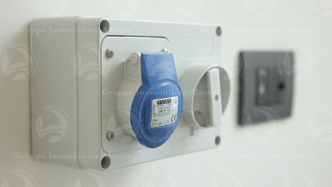 dfddb5f5-0eae-4629-ae45-3a95914e608e
