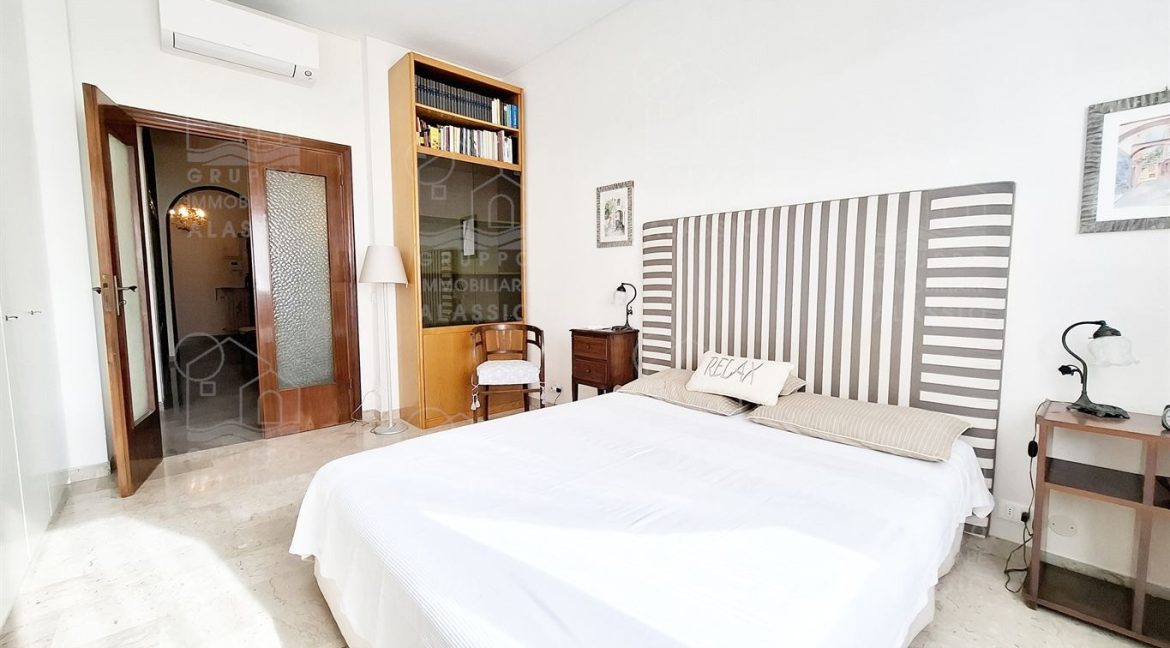 511fd556-d2a3-4068-baf1-2d908bc256df